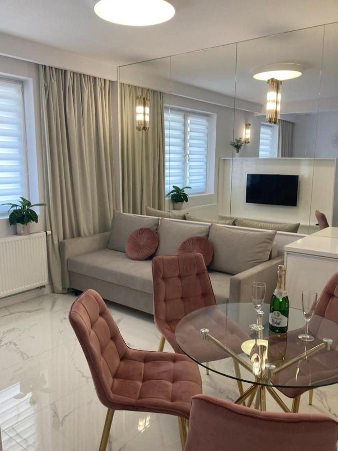 Apartamenty Parkowe B18 Oswiecim Dış mekan fotoğraf